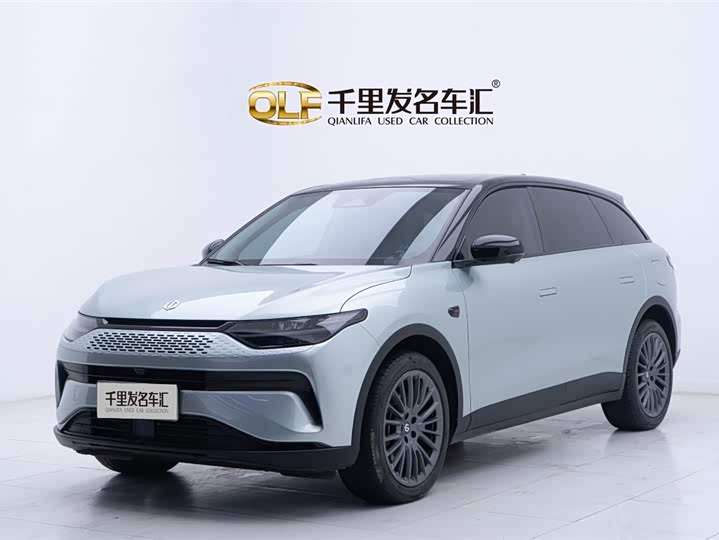 Photo 1 - Leapmotor C11