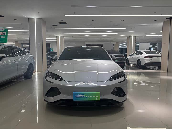 Фото 2 - BYD Seal