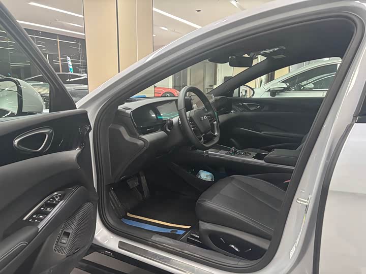 Фото 9 - BYD Seal