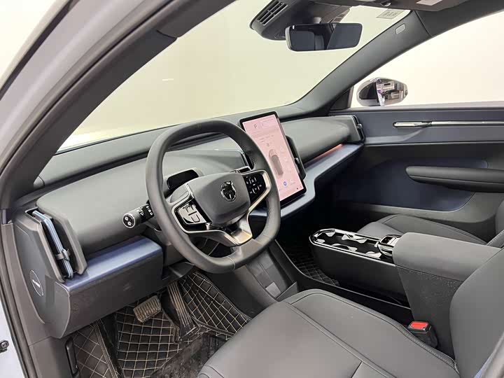 Фото 8 - Volvo EX30