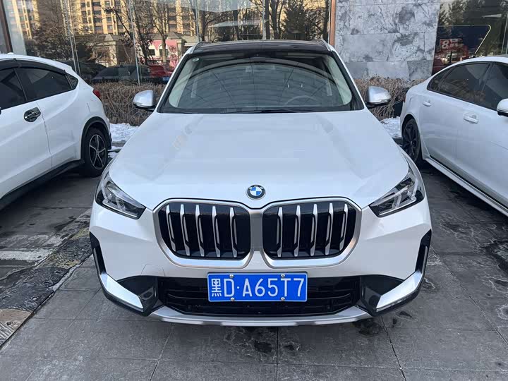 Фото 4 - BMW X1