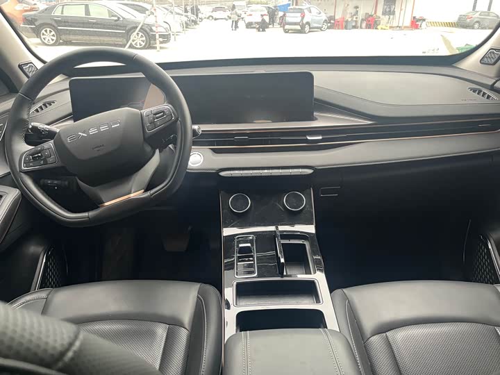 Фото 7 - Exeed LX C-DM Hybrid