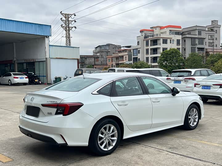 Фото 7 - Honda Integra