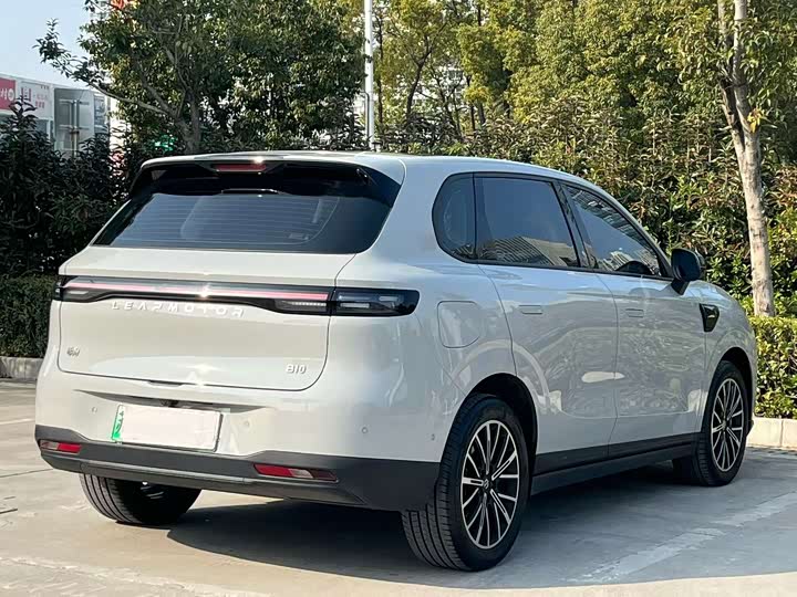 Фото 4 - Leapmotor B10