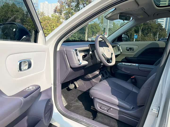 Фото 7 - Leapmotor B10