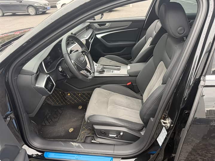 Фото 3 - Audi A6L