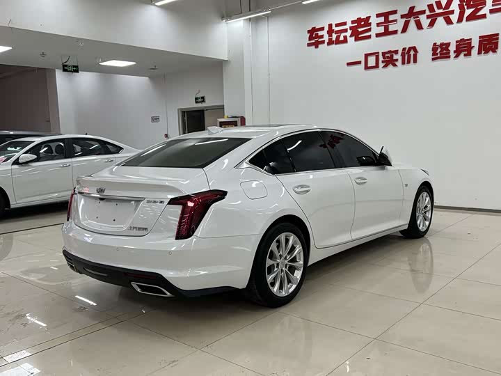 Photo 4 - Cadillac CT5