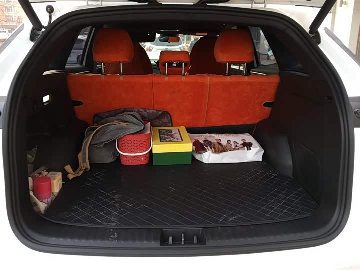 Photo 4 - Geely Galaxy L7