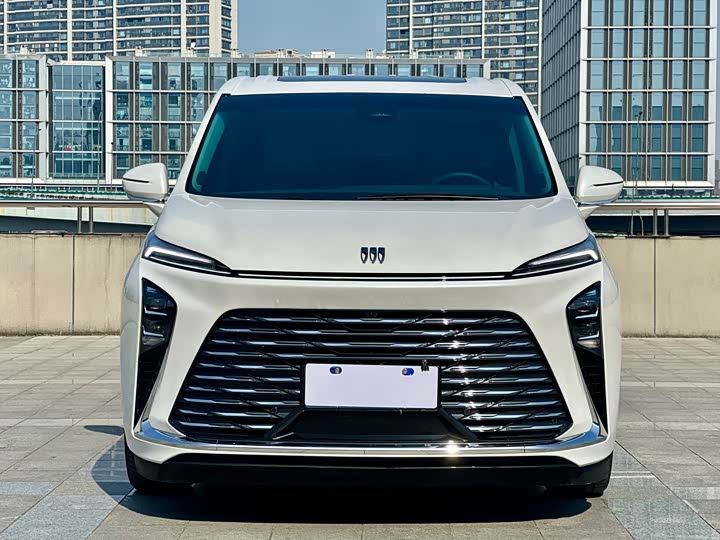 Фото 3 - Buick GL8 ES