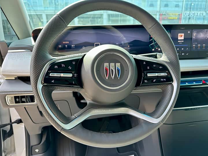 Фото 8 - Buick GL8 ES