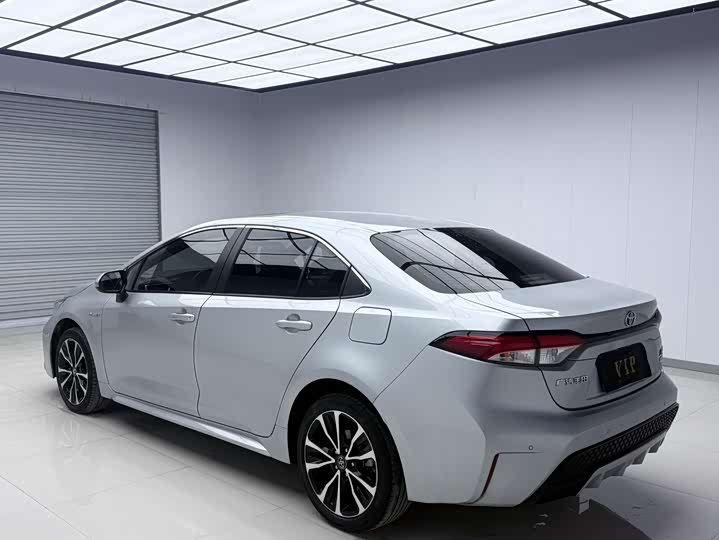 Фото 6 - Toyota Levin