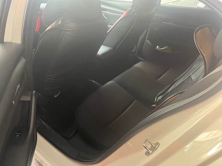 Photo 4 - Mazda 3 (Axela)