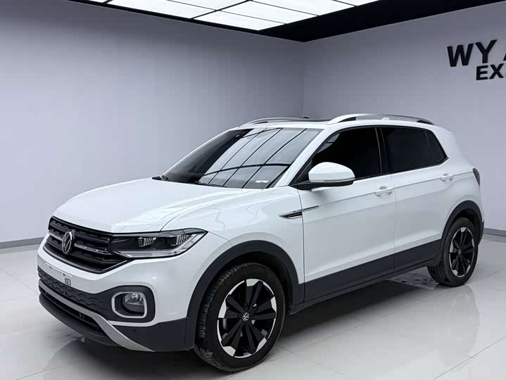 Фото 1 - Volkswagen Tacqua