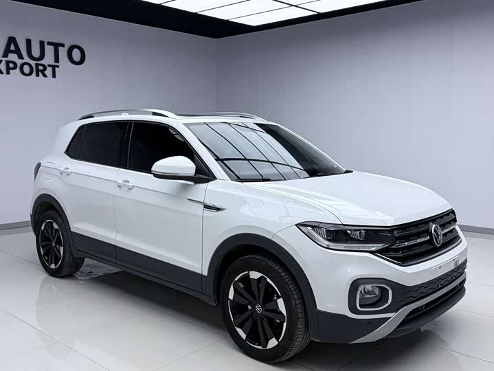 Фото 3 - Volkswagen Tacqua