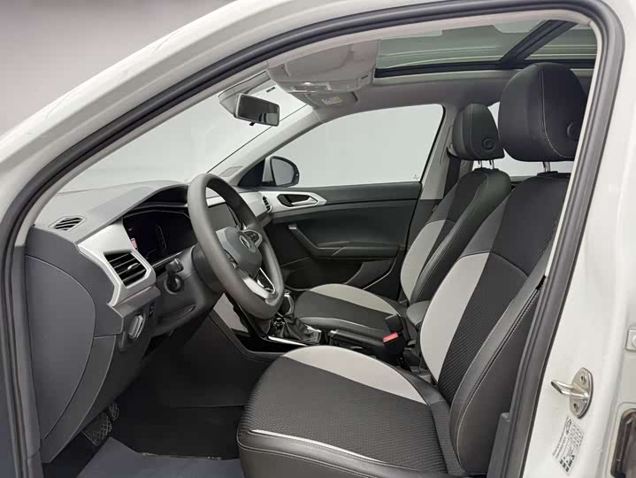 Фото 7 - Volkswagen Tacqua