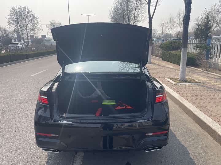 Фото 6 - Geely Preface