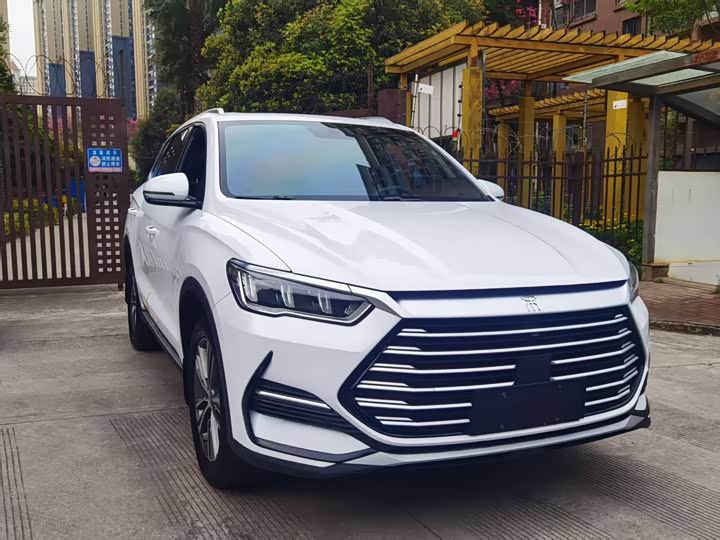 Photo 2 - BYD Song Pro