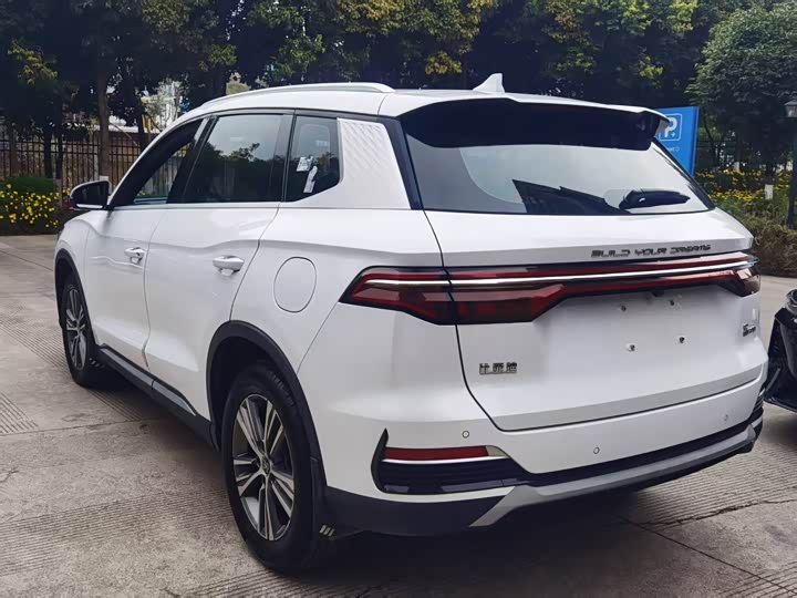 Photo 9 - BYD Song Pro