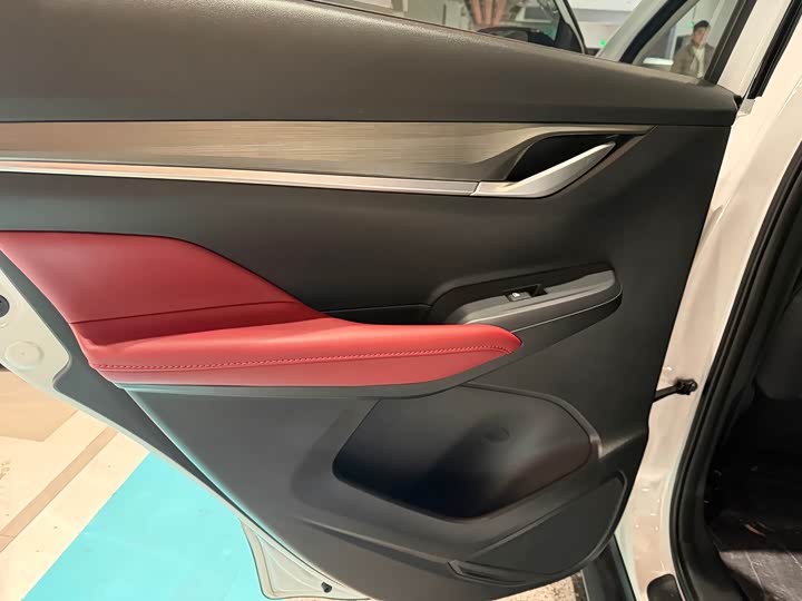 Фото 8 - Changan CS55 Plus