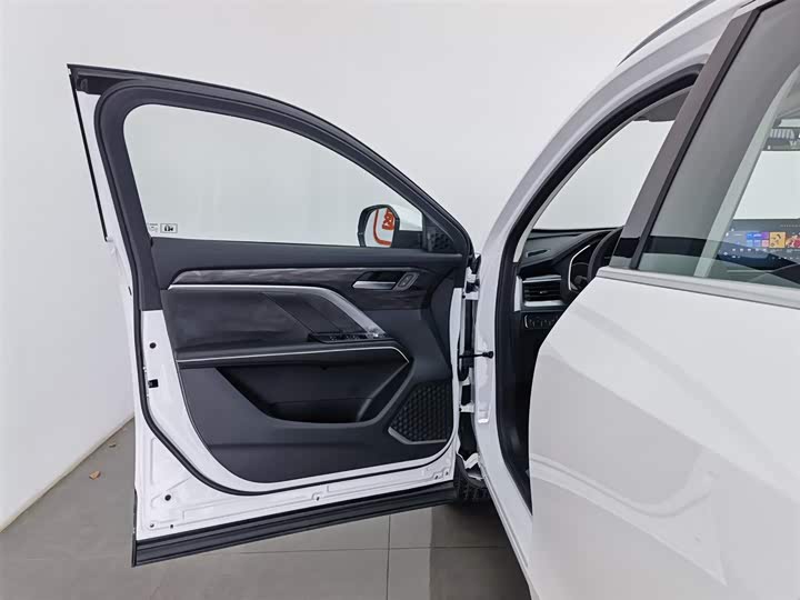 Фото 8 - Haval H6