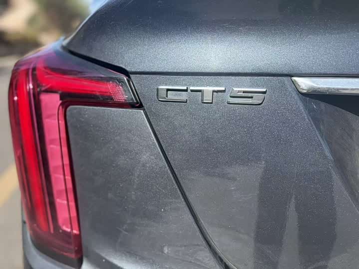 Photo 8 - Cadillac CT5