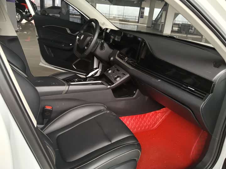 Photo 6 - Bestune B70