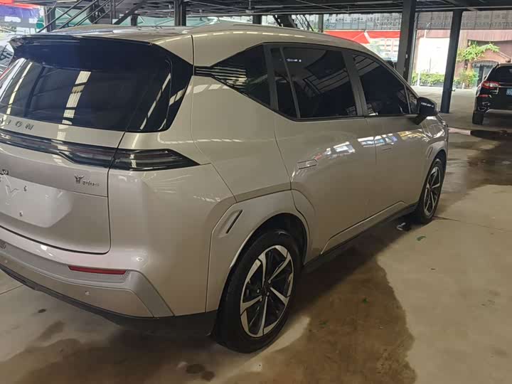 Фото 3 - GAC Aion Y