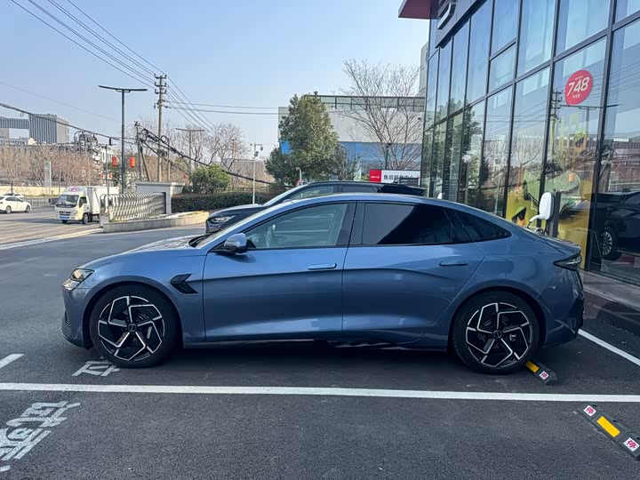 Фото 2 - BYD Seal