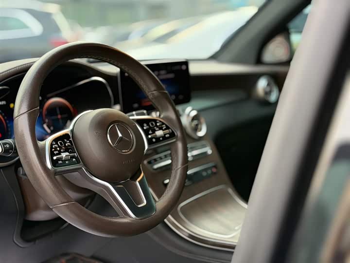 Фото 6 - Mercedes-Benz GLC-Class