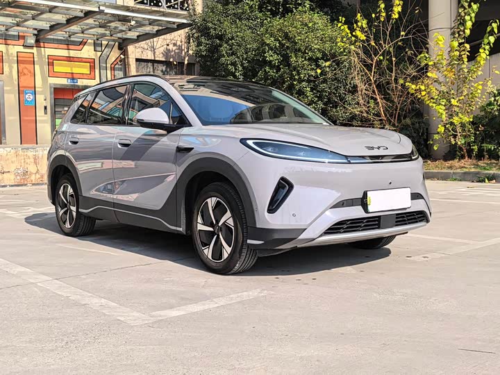 Photo 3 - BYD Sea Lion 05 EV