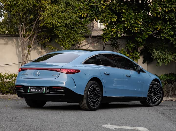 Фото 4 - Mercedes-Benz EQS