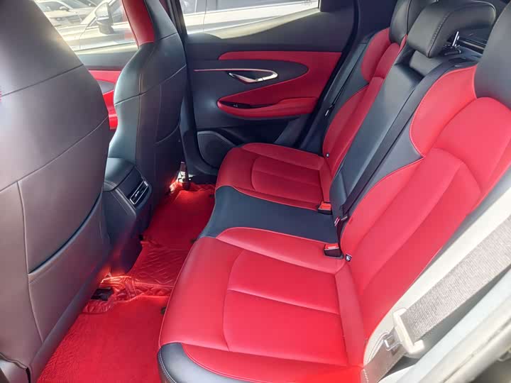 Photo 8 - Changan UNI-T