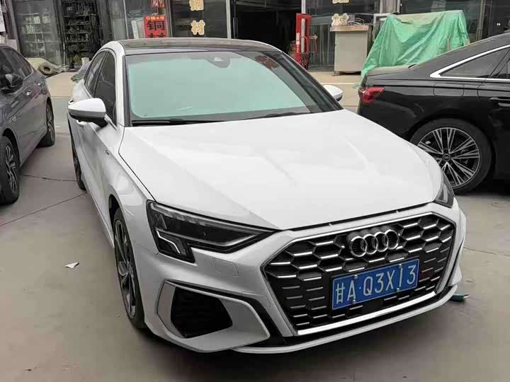 Фото 2 - Audi A3