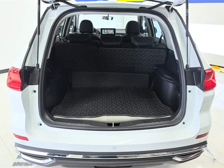 Фото 4 - Haval M6