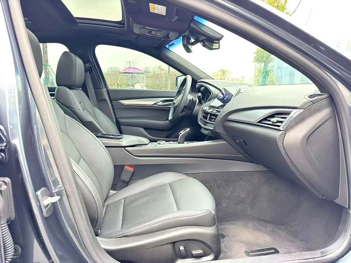 Photo 6 - Cadillac CT5