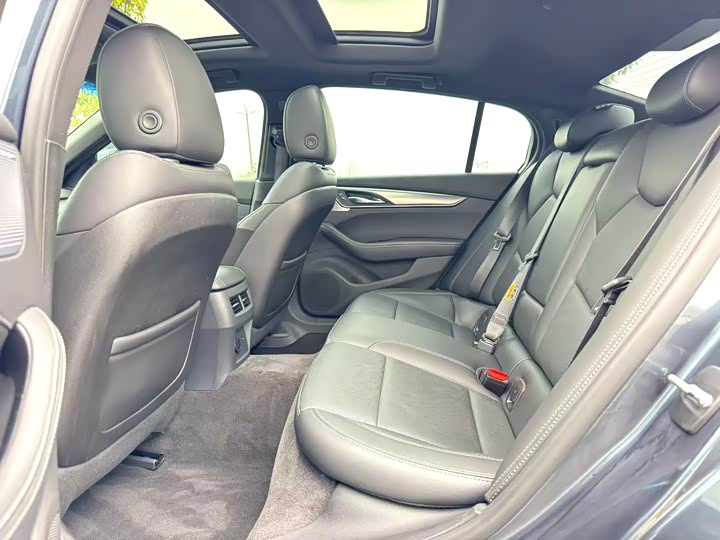 Photo 8 - Cadillac CT5