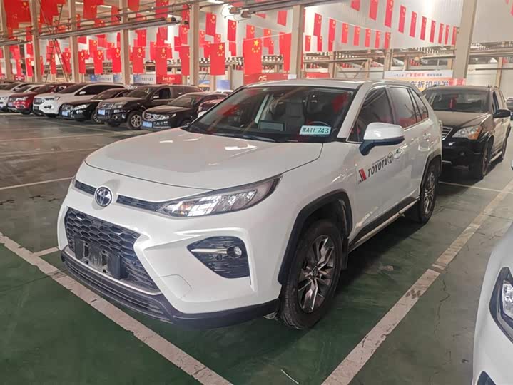 Photo 1 - Toyota Wildlander