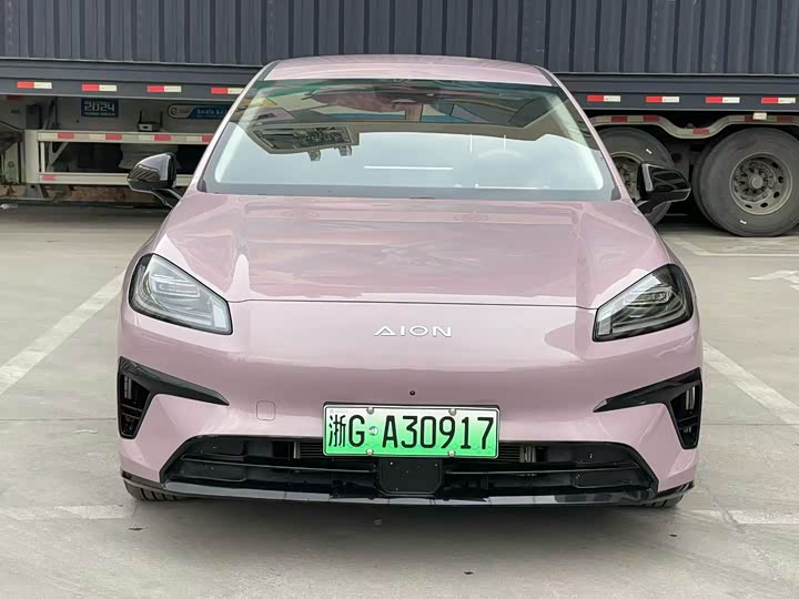 Фото 2 - GAC Aion RT