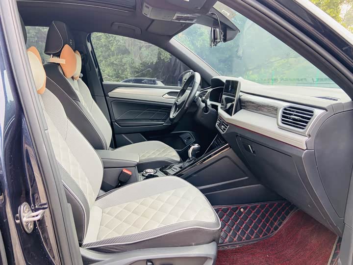 Фото 8 - Volkswagen Tayron X