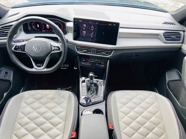 Фото 9 - Volkswagen Tayron X