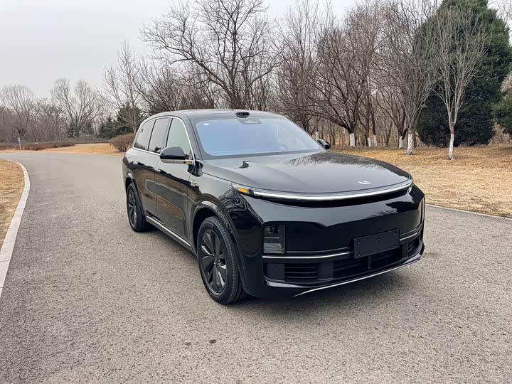 Photo 3 - LiXiang L8