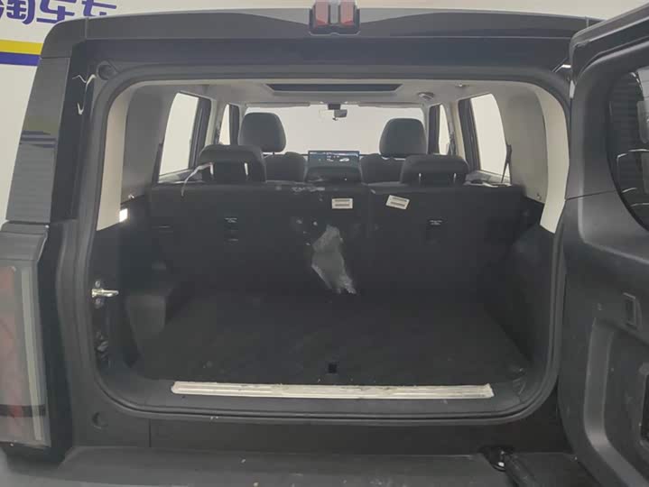 Фото 4 - Chery iCar 03