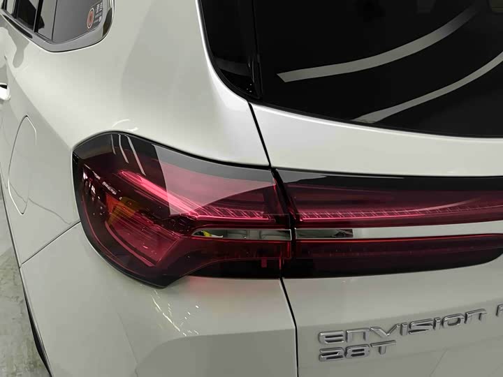 Photo 7 - Buick Envision Plus