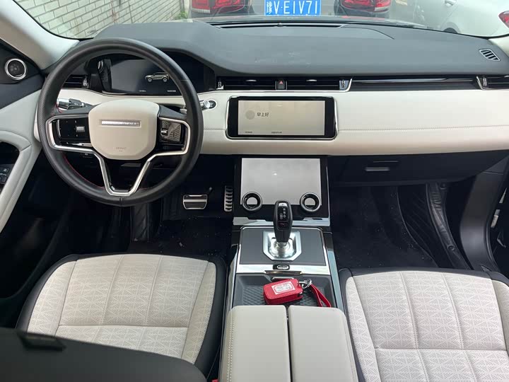 Фото 3 - Land Rover Range Rover Evoque L