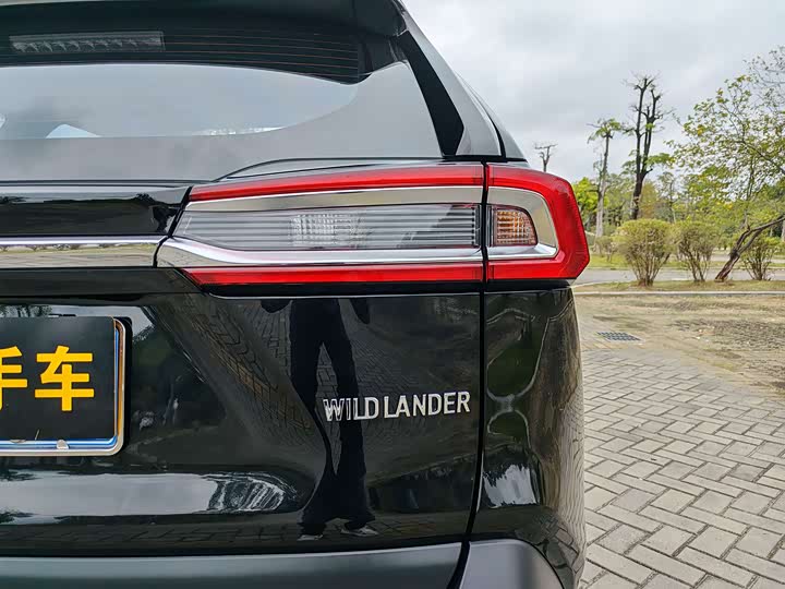 Photo 8 - Toyota Wildlander
