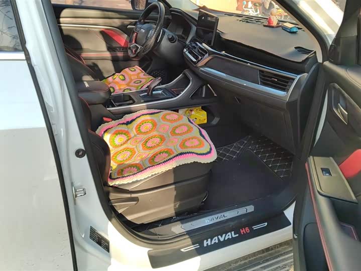 Фото 8 - Haval H6
