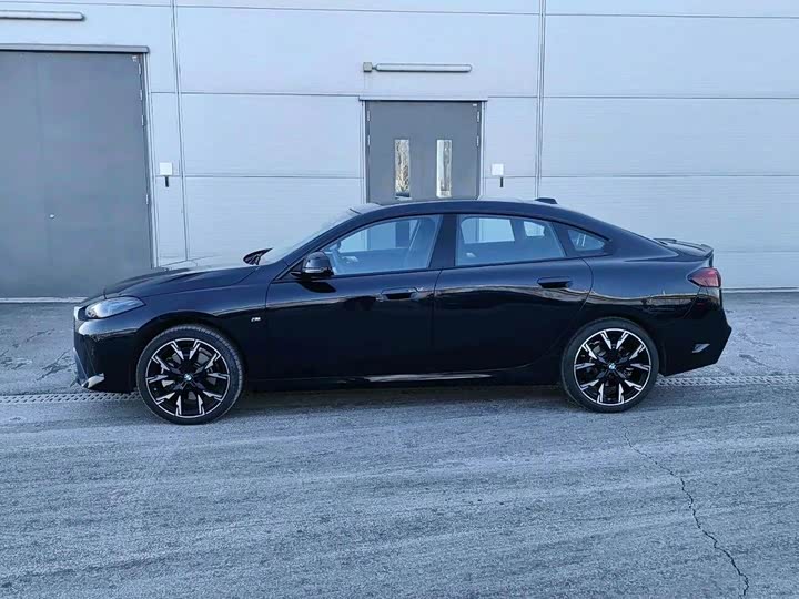 Фото 3 - BMW 2 Series