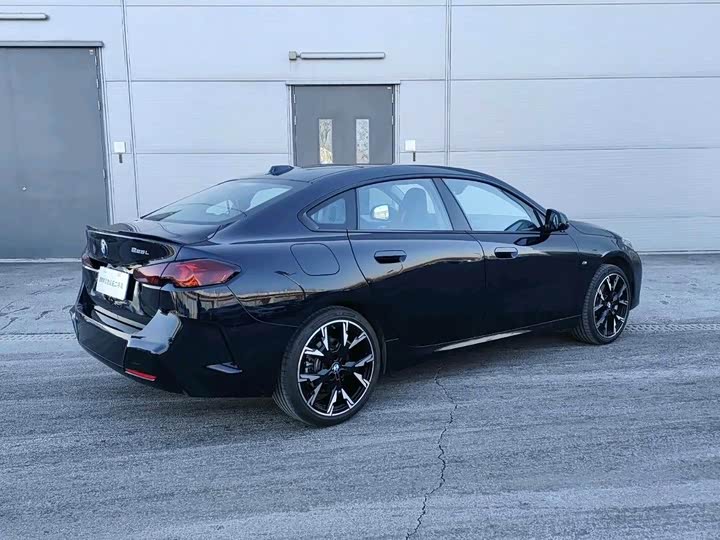 Фото 5 - BMW 2 Series