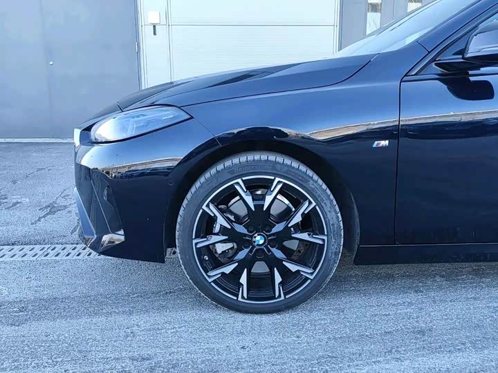 Фото 6 - BMW 2 Series