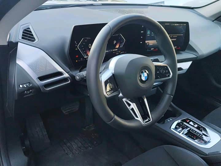 Фото 9 - BMW 2 Series